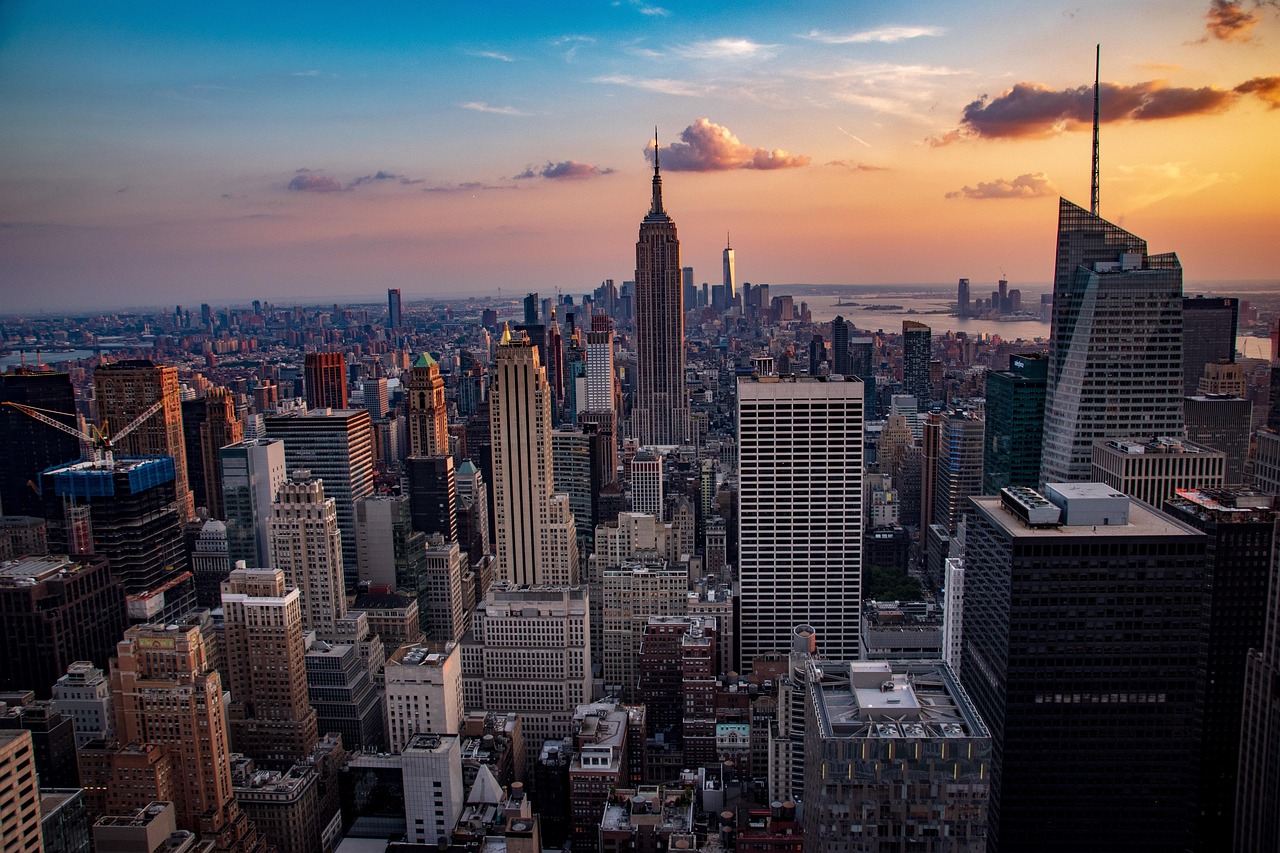 Sunset, manhattan, city — Learning Tiranga Game Patterns Over Time